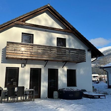 Apartmanovy Dom Ziar S Virivkou A Saunou 外观 照片